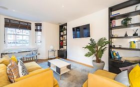 Duplex Flat With Terrace & Ac Near Oxford Street-Gsp